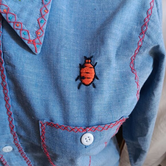 Small Vintage Top 70s Women's Butterfly Embroidered Chambray Denim Shirt Hippie - Picture 5 of 10